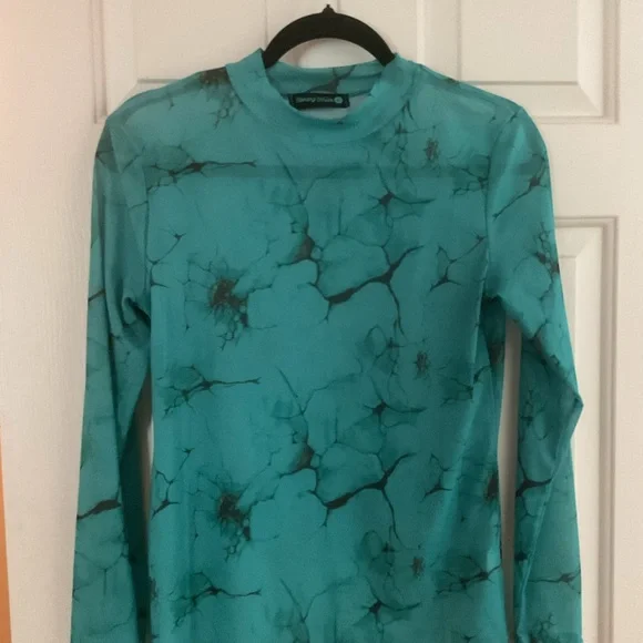 Blue Blouse with Full Sleeves and Playful Design - Picture 2 of 2
